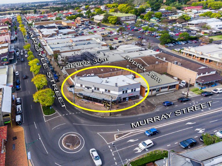 **LEASED BY INGLIS COMMERCIAL**