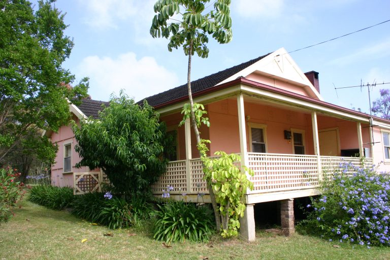 Neat & Tidy Cottage