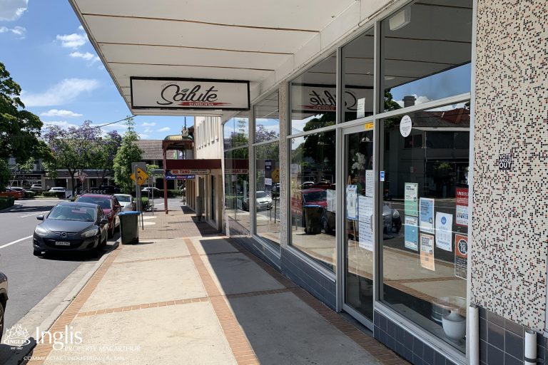 **LEASED BY INGLIS COMMERCIAL**  Fully Equipped Restaurant for Lease - Ready to Start Trading!