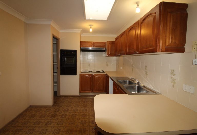 Spacious Duplex With Land Included