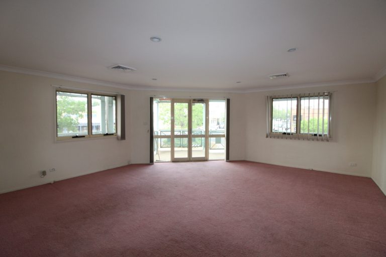 SPACIOUS TWO BEDROOM UNIT IN THE HEART OF CAMDEN!