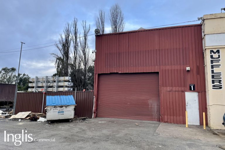 **LEASED BY INGLIS COMMERCIAL** - FACTORY UNIT WITH YARD