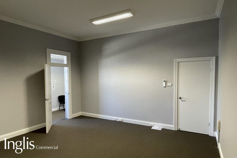 **LEASED BY INGLIS COMMERCIAL** - UPSTAIRS BOUTIQUE OFFICE