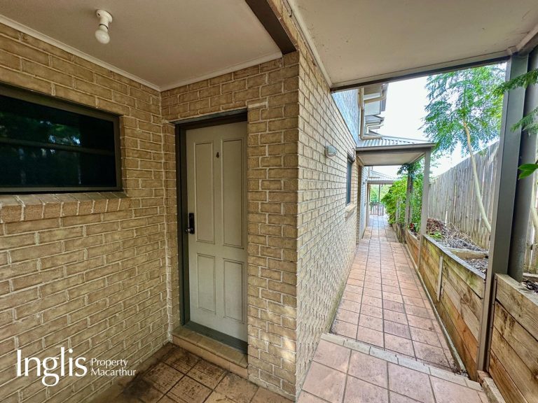 PRIME LOCATION IN THE HEART OF CAMDEN!