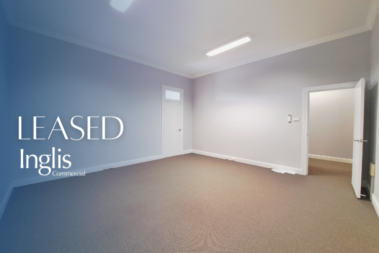 CLASSY SINGLE OFFICE SUITE!
