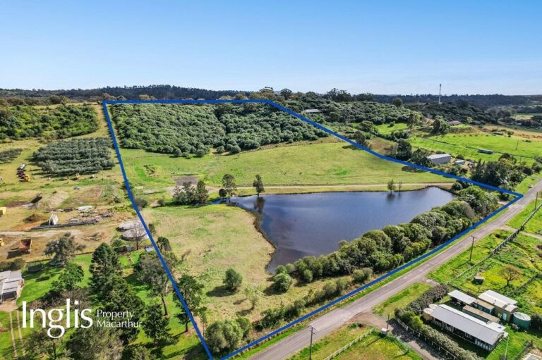8.27ha VACANT LAND