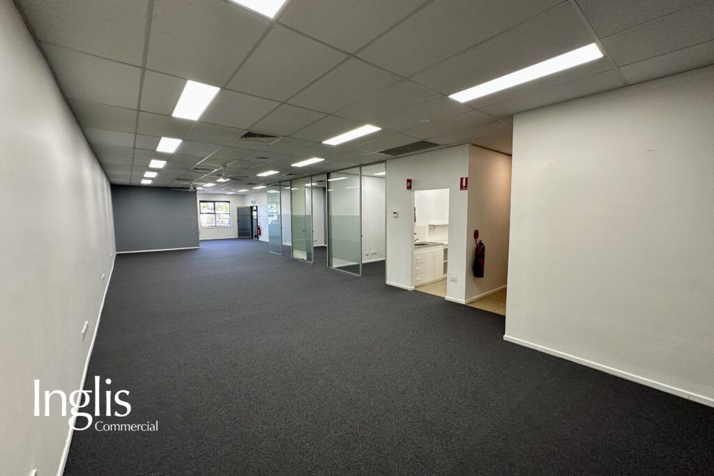 28 Somerset Avenue, NARELLAN, NSW 2567