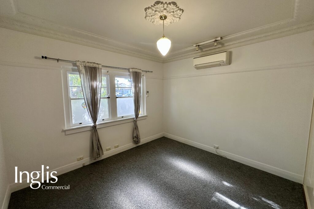 33 Elizabeth Street, CAMDEN, NSW 2570