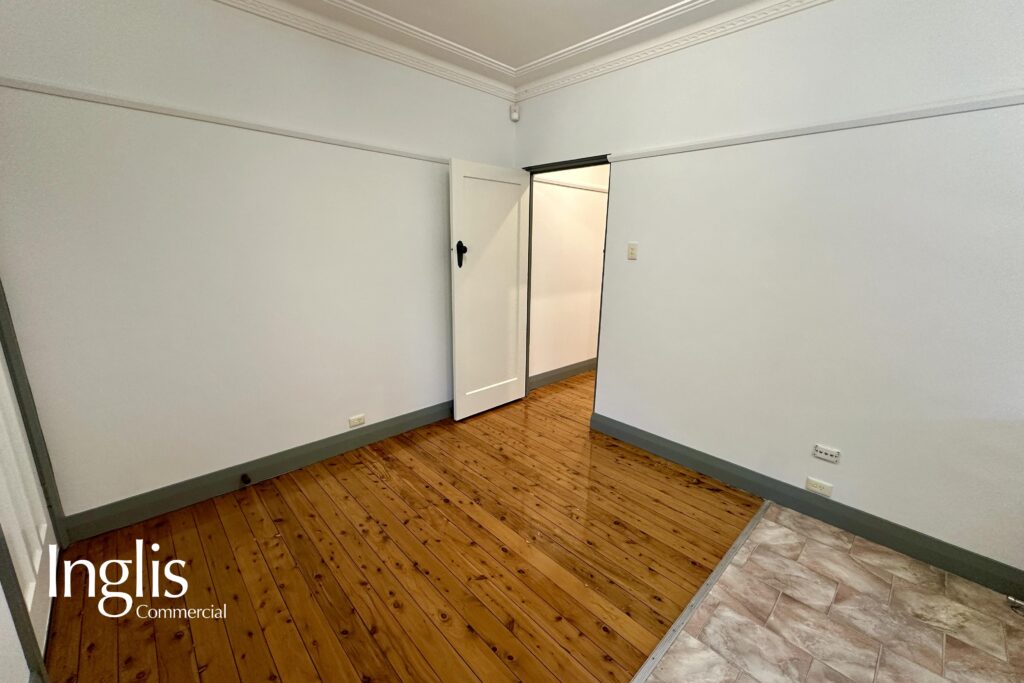 33 Elizabeth Street, CAMDEN, NSW 2570