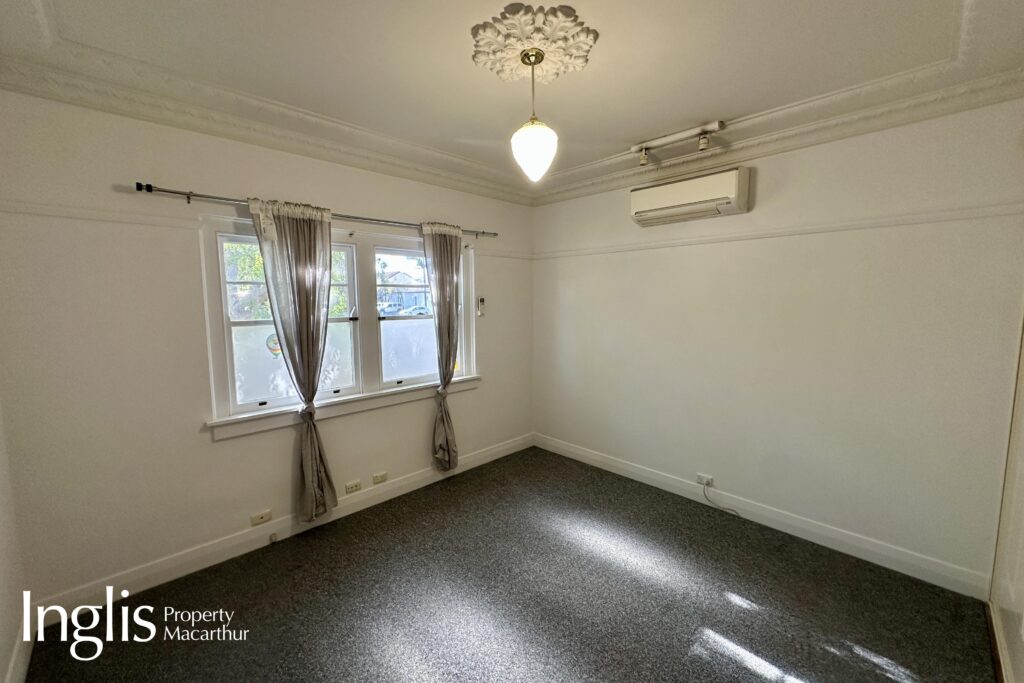 33 Elizabeth Street, CAMDEN, NSW 2570