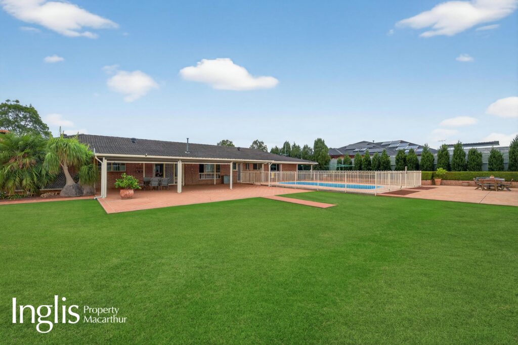44 Centenary Place, CATHERINE FIELD, NSW 2557