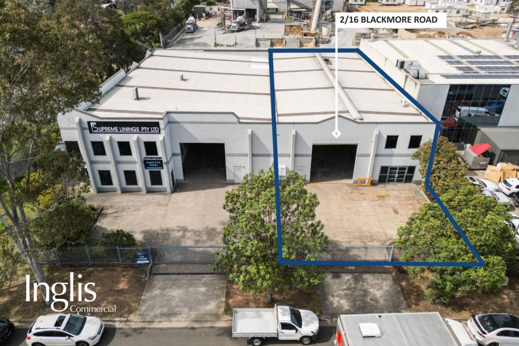 16 Blackmore Road, SMEATON GRANGE, NSW 2567