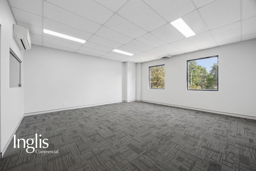 16 Blackmore Road, SMEATON GRANGE, NSW 2567