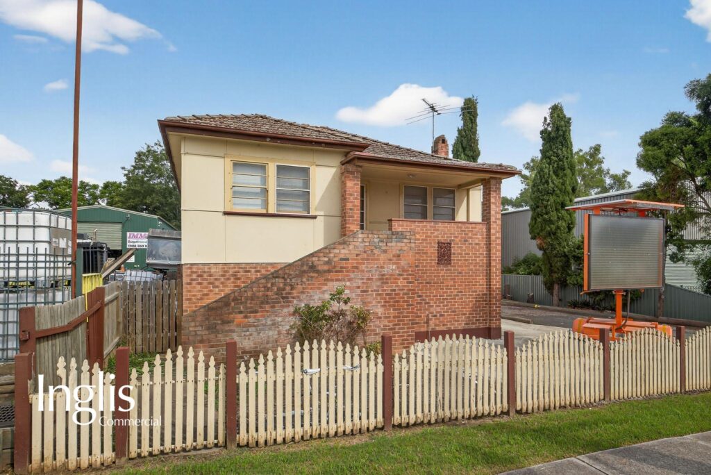 CRN Edward Street & Exeter Street, CAMDEN, NSW 2570