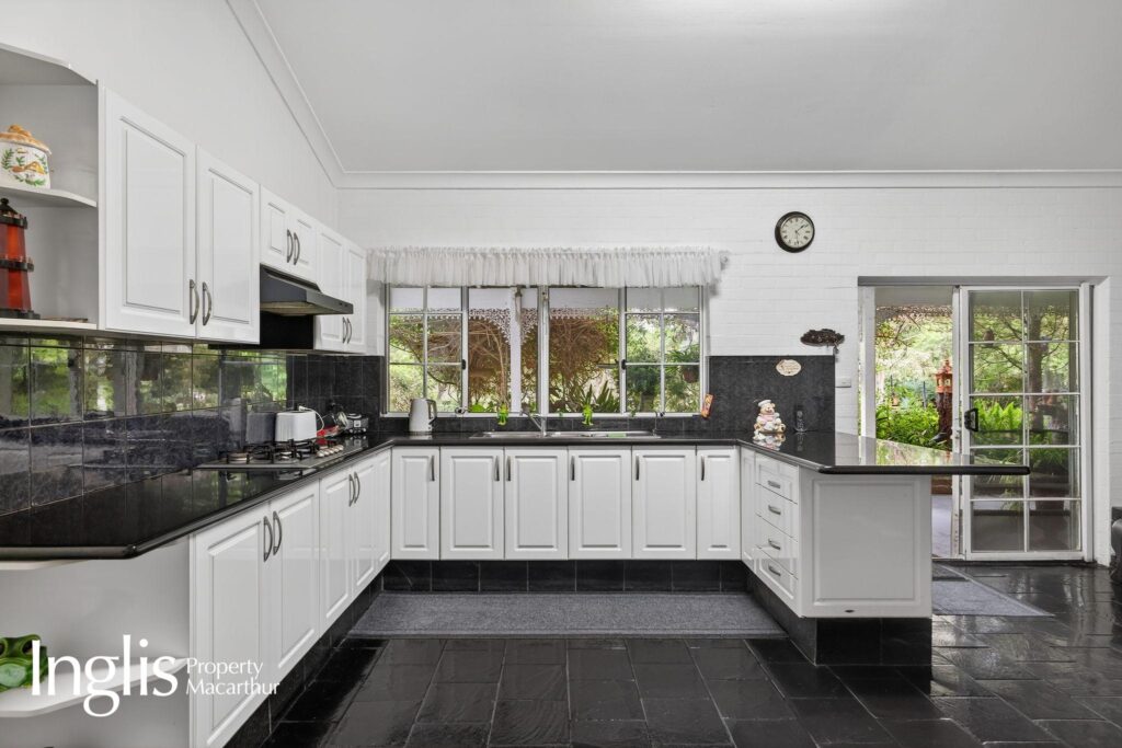 85 Cheviot Drive, COBBITTY, NSW 2570