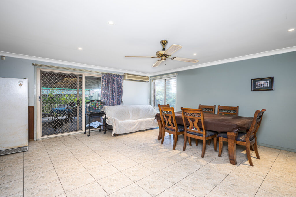 17 Packenham Place, MOUNT ANNAN, NSW 2567