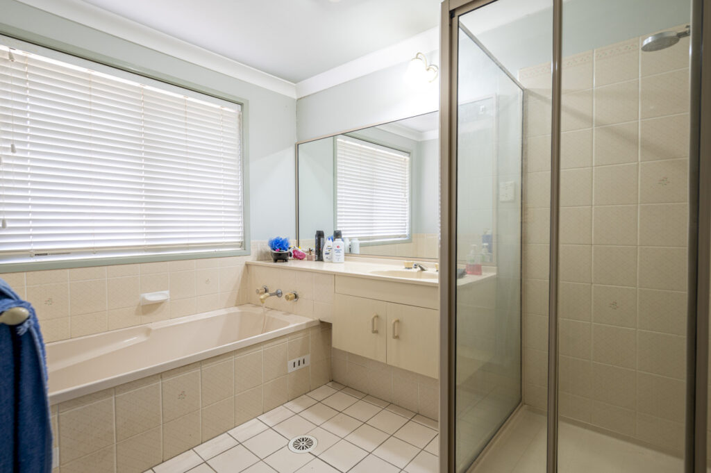 17 Packenham Place, MOUNT ANNAN, NSW 2567