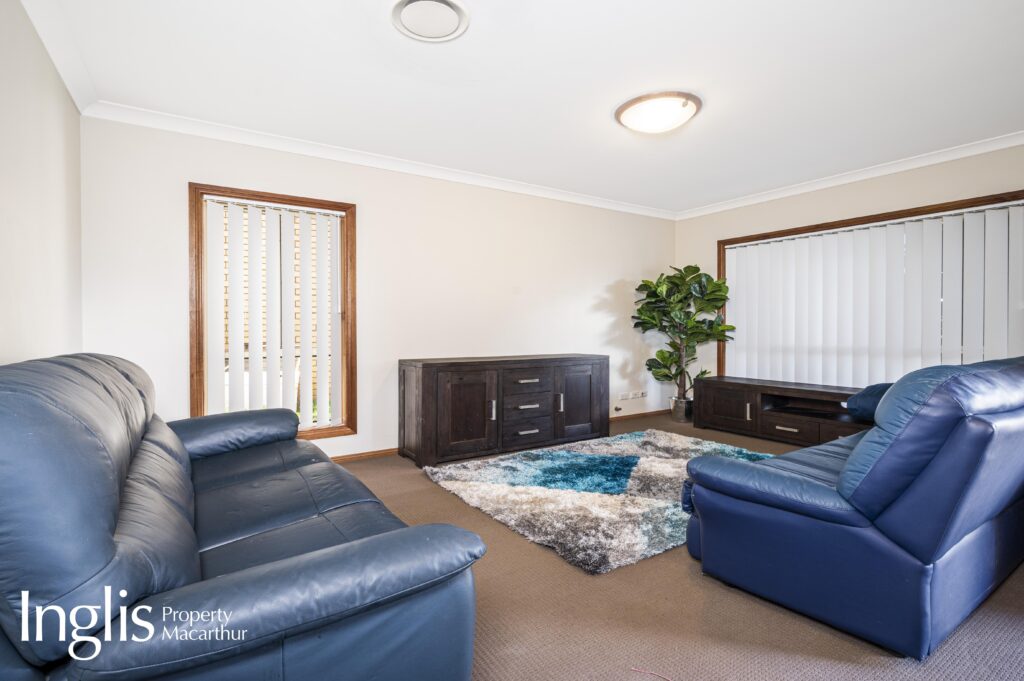 25 Banksia Road, MOUNT ANNAN, NSW 2567