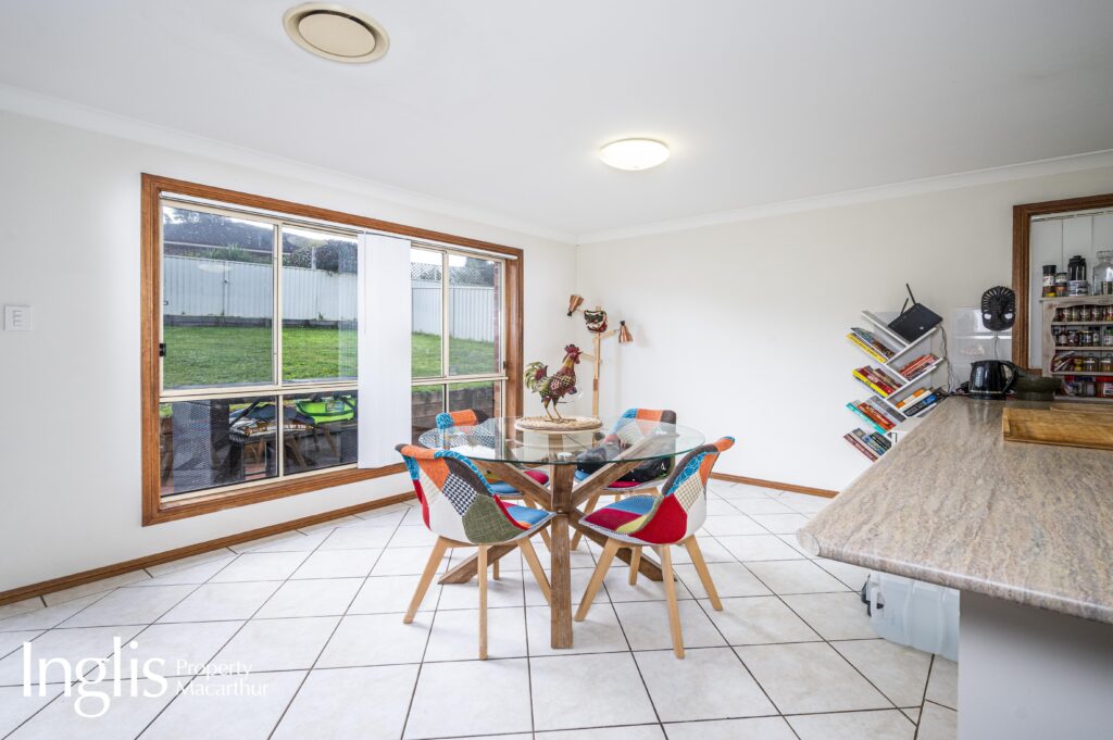 25 Banksia Road, MOUNT ANNAN, NSW 2567