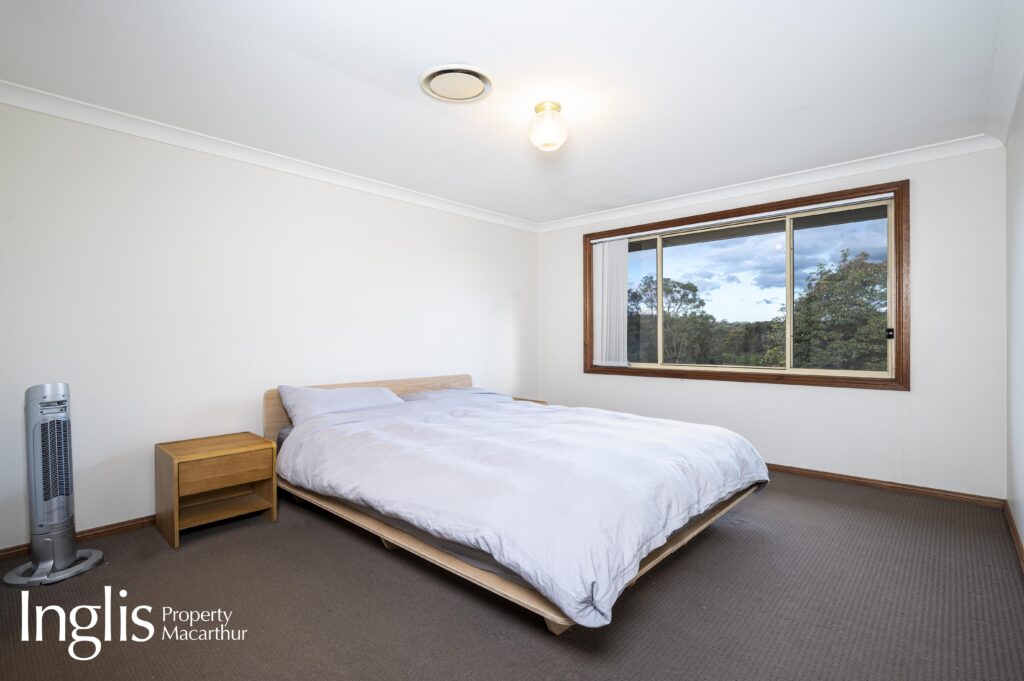 25 Banksia Road, MOUNT ANNAN, NSW 2567