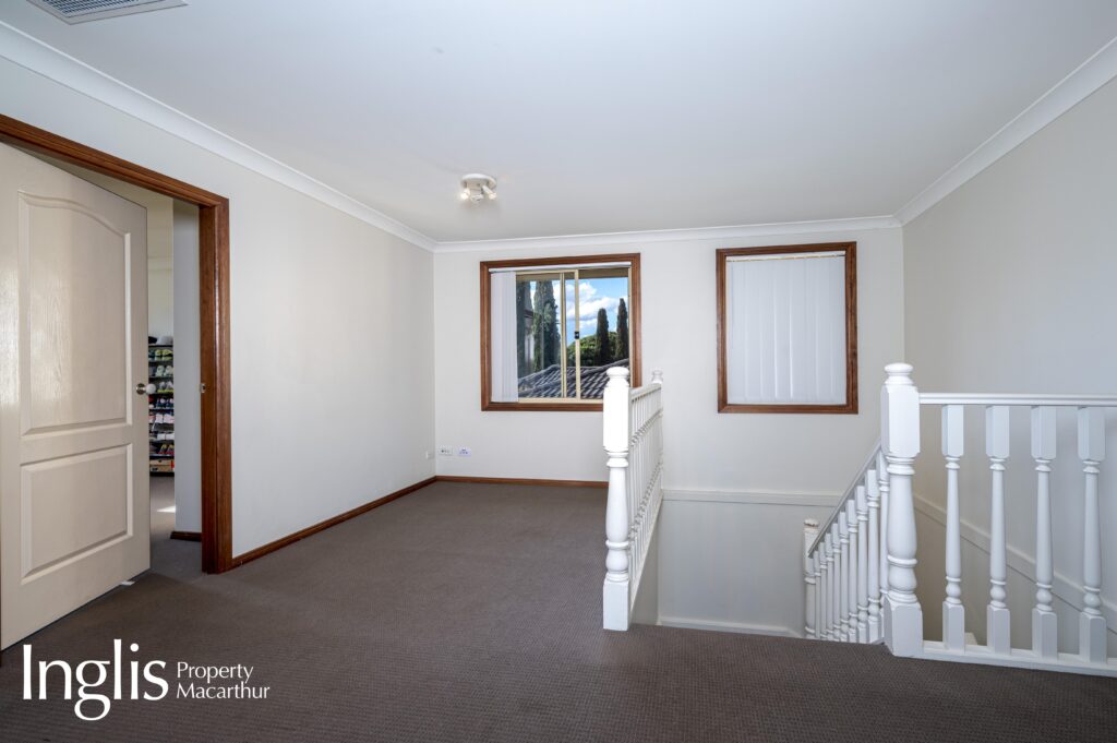 25 Banksia Road, MOUNT ANNAN, NSW 2567