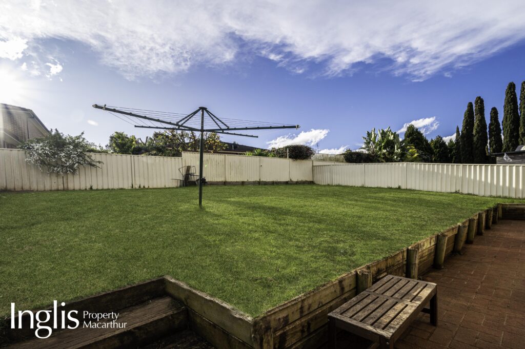 25 Banksia Road, MOUNT ANNAN, NSW 2567