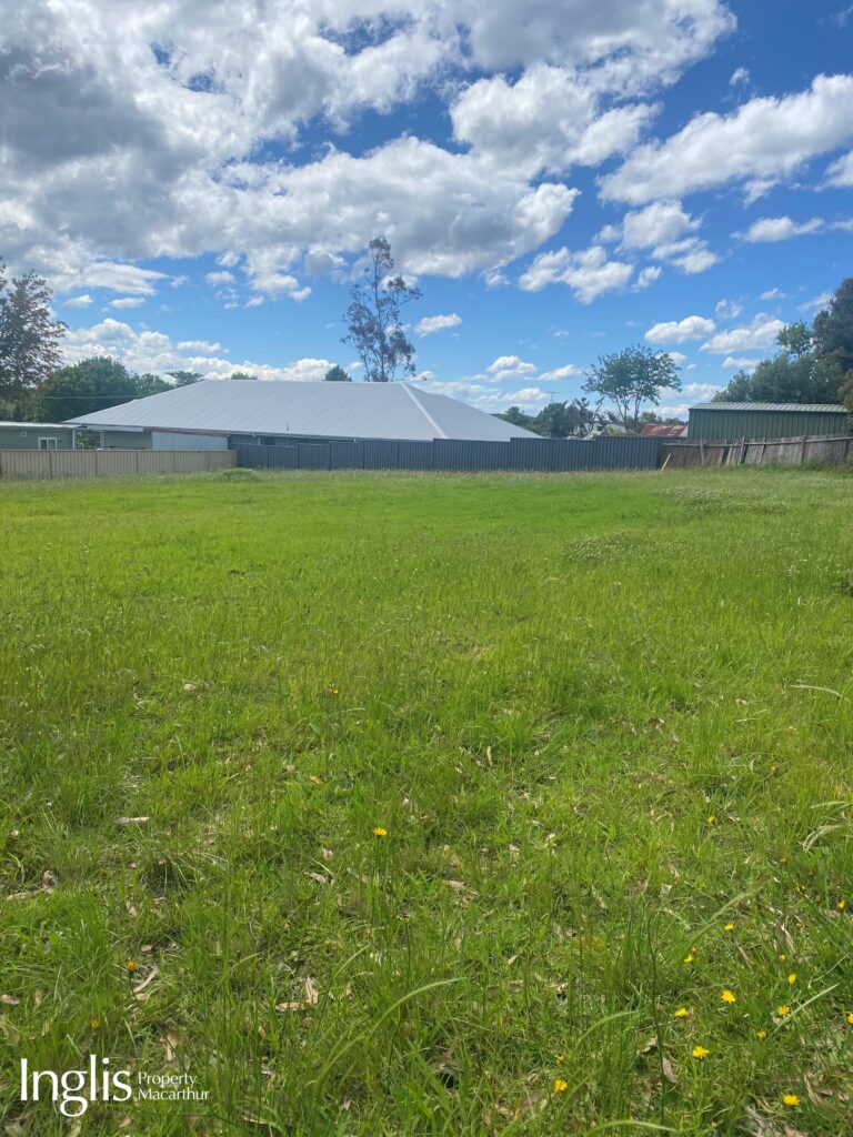 23 Burragorang Street, THE OAKS, NSW 2570