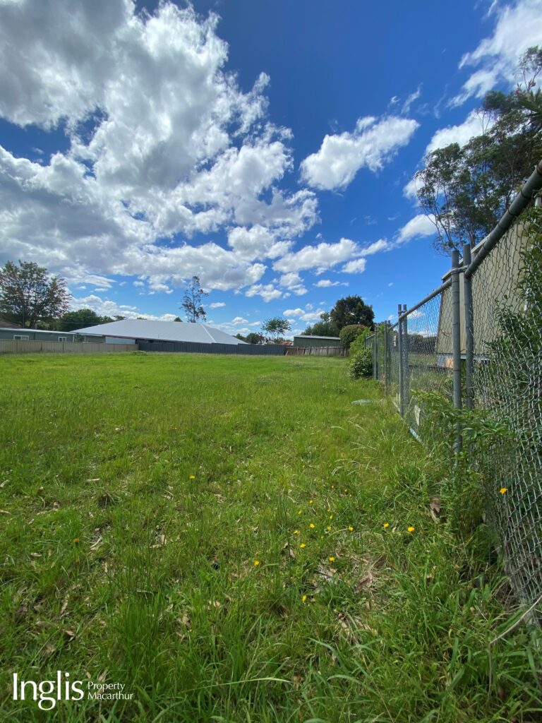23 Burragorang Street, THE OAKS, NSW 2570