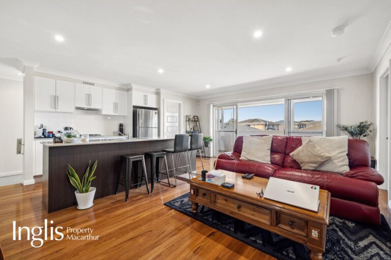 MODERN 2 BEDROOM HOME!