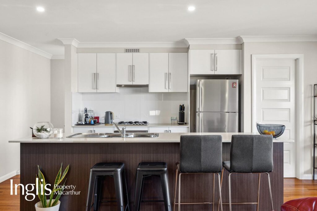 3 Middleton Lane, GREGORY HILLS, NSW 2557