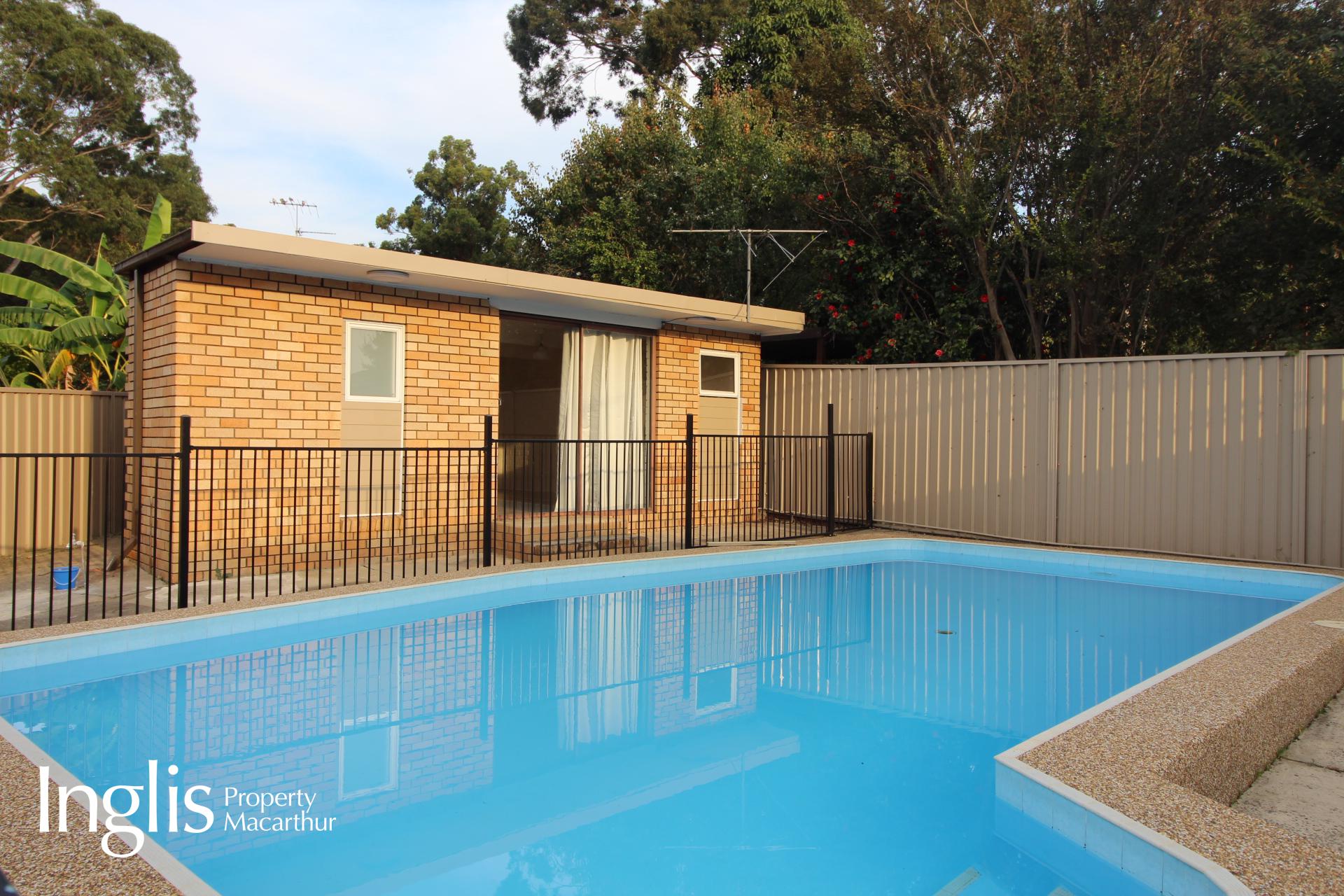 17 Cruikshank Avenue, ELDERSLIE, NSW 2570