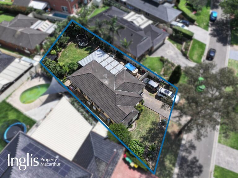 IDEAL HOME IN POPULAR NEIGHBOURHOOD