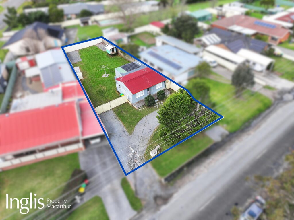 267 Thirlmere Way, THIRLMERE, NSW 2572