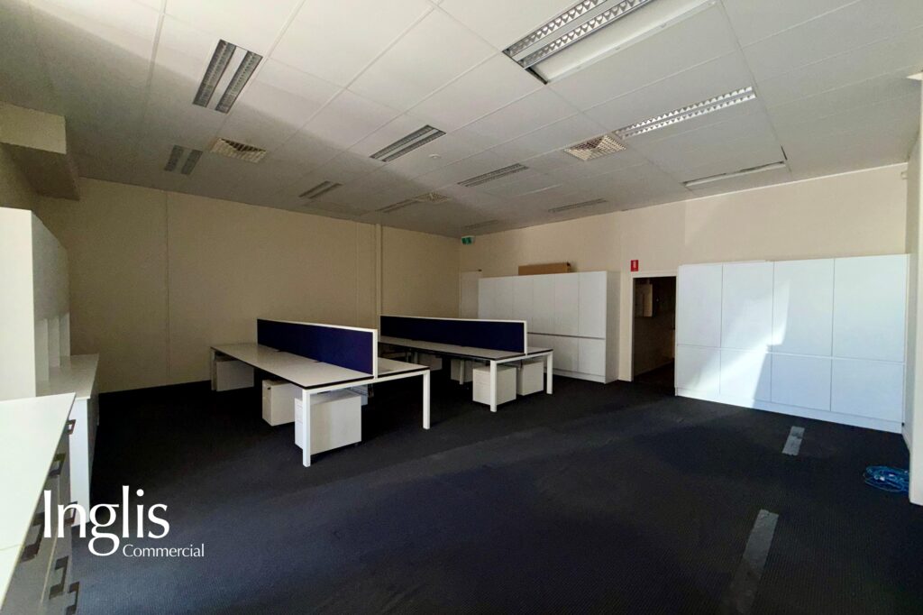 2/6 Somerset Avenue, NARELLAN, NSW 2567