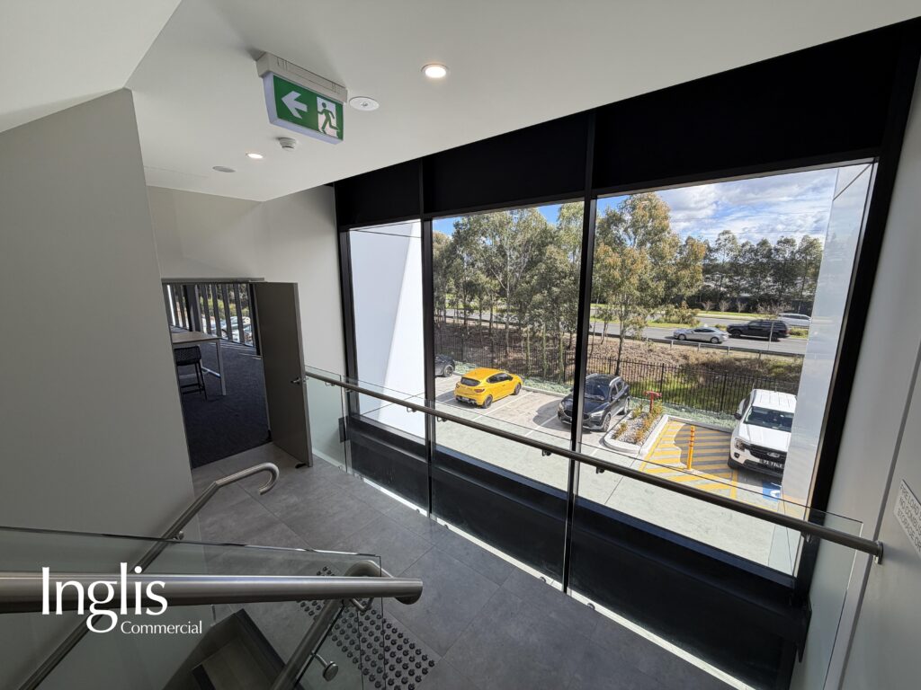2/9 Cobar Place, GREGORY HILLS, NSW 2557